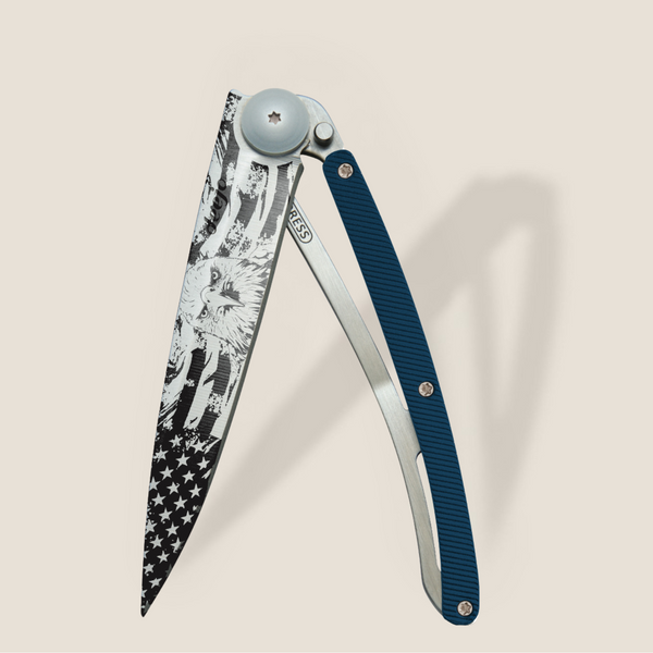DEEJO 37g ‘Blue Aluminum / American Bald Eagle’