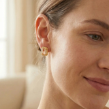 SORRELLI Octavia Scalloped Stud Earrings in Metallic / Golden Shadow