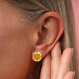 Sorrelli Octavia Scalloped Stud Earrings in Light Topaz