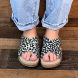 VOLATILE “Ablette” Linen Criss Cross Sandal