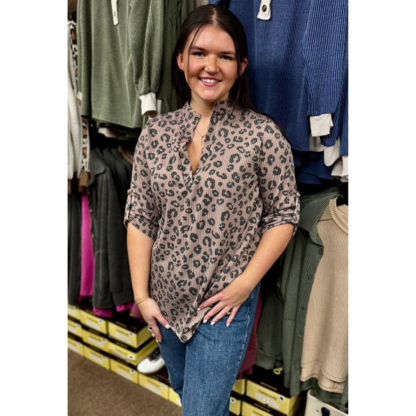 HEIMISH Button Sleeve Urban Rib Leopard Top
