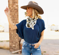 Andrée Ribbed Poncho Top In Navy