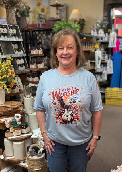 “Made To Worship” T-Shirt In Lt Blue