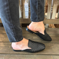 Hey Girl By Corkys “Weave It To Beaver” Mules In Black