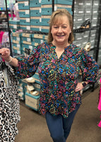 Dear Scarlett "Liz" Smocked Sleeve Top in Black