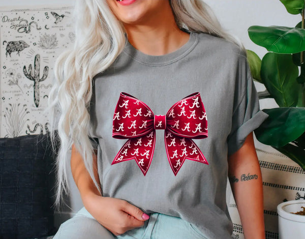 Alabama Crimson Roll Tide Bow T-Shirt In Comfort Color Dk Gray