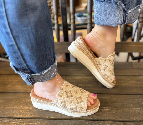 TOMS “Margot” Mule In Natural Geo