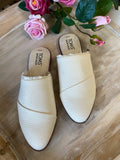 TOMS “Jade” Mule In Natural Canvas Fray