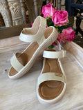 Pierre Dumas “Skyla” Sandals In Nude