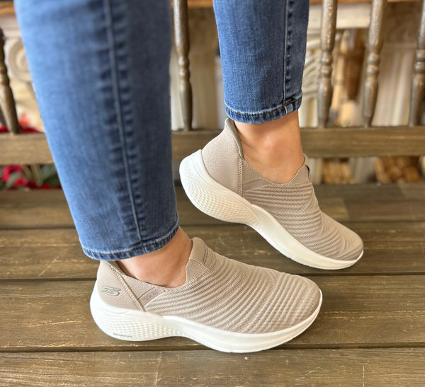 Skechers Slip-Ins: Bobs Infinity - Daily Vision In Taupe