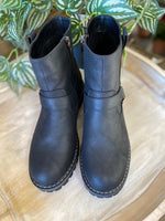 Corkys Boutique “Fall In Love” Boots In Black